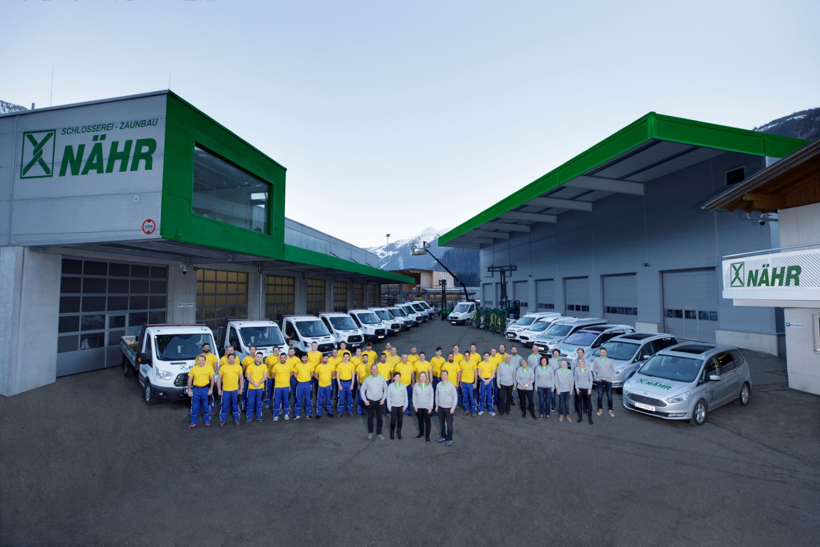 Das gesamte Schlosserei und Zaunbau Nähr Team in Gastein im Salzburger Land.